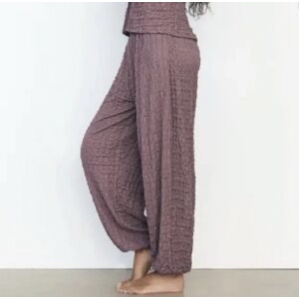 NWOT Zara High-Waisted Balloon Style Joggers Eggplant Textured Bohemian Large - Picture 1 of 10